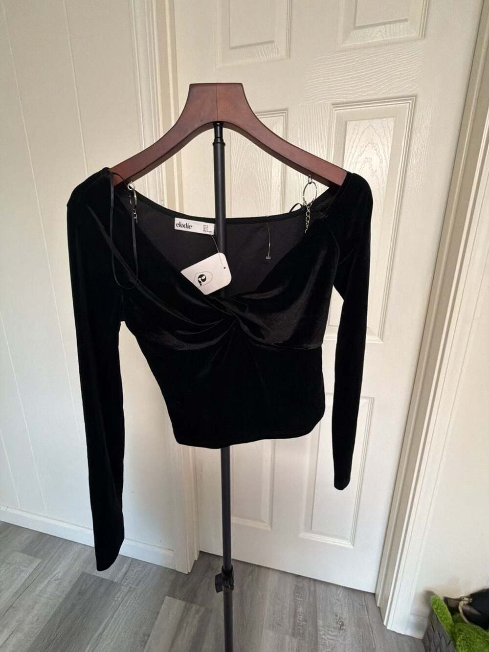 Elodie Black Velvet Long Sleeve Twist Front Top Size XS